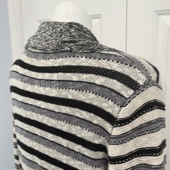 ECOTE Open Front Cardigan Black, Cream & Grey Patterned Size M - Picture 6 of 15